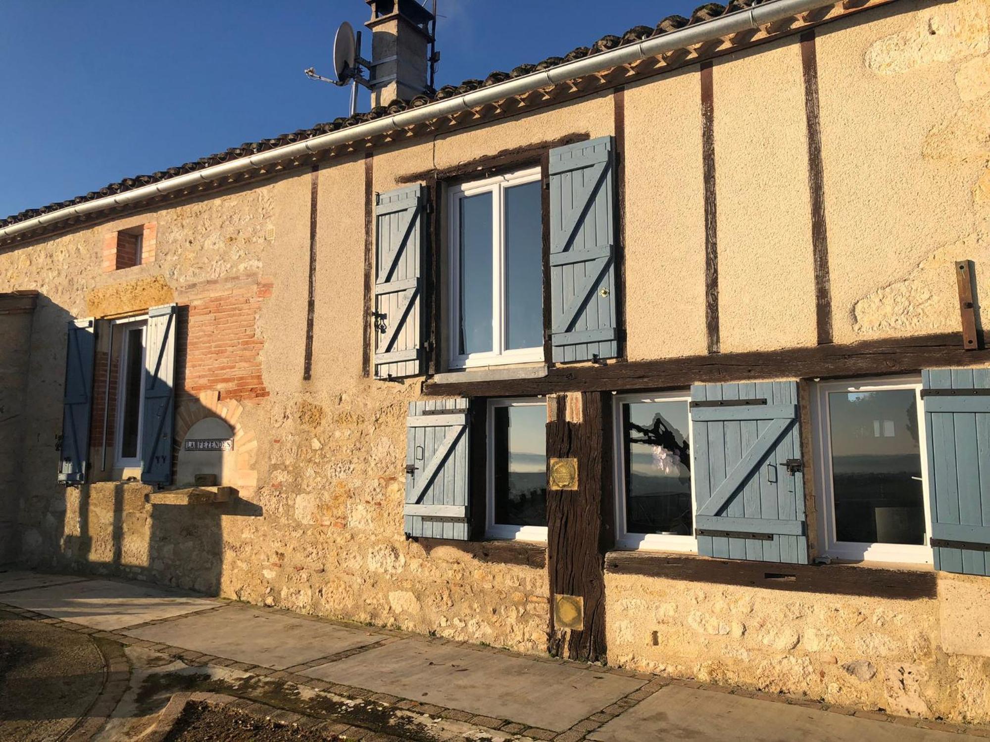 La Fezendes Bed & Breakfast Miradoux Exterior photo